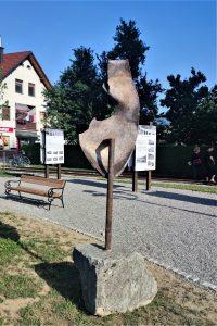 PONOVNO RAZSTAVLJEN OSTANEK LETALSKE BOMBE IZ DRUGE SVETOVNE VOJNE 1